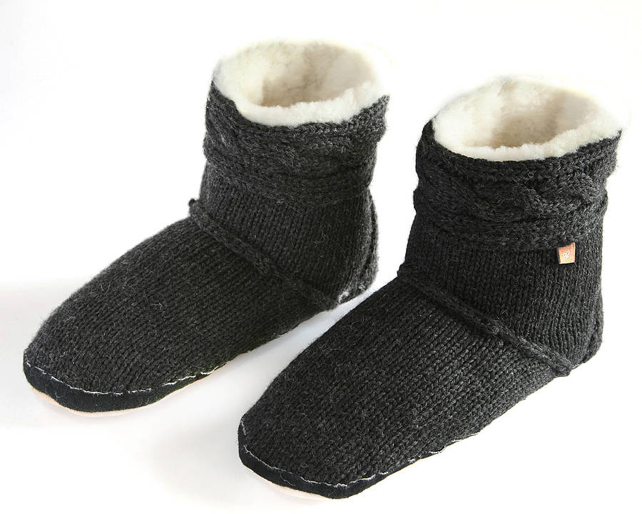 original_men-s-cable-knit-slipper-boots