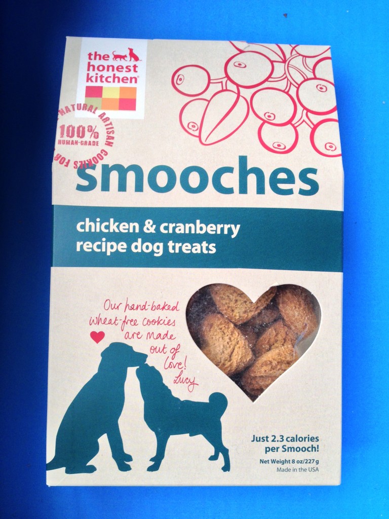 Smoochers Chicken & Cranberry Recipe Dog Treats